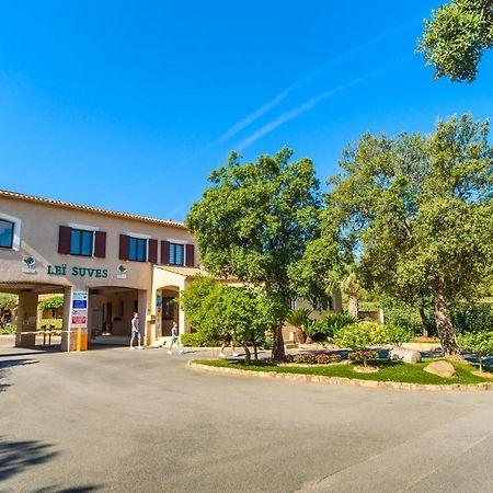 3 Bedroom Chalets Camping Lei Suves - Joycasa Roquebrune-sur Argens Luaran gambar