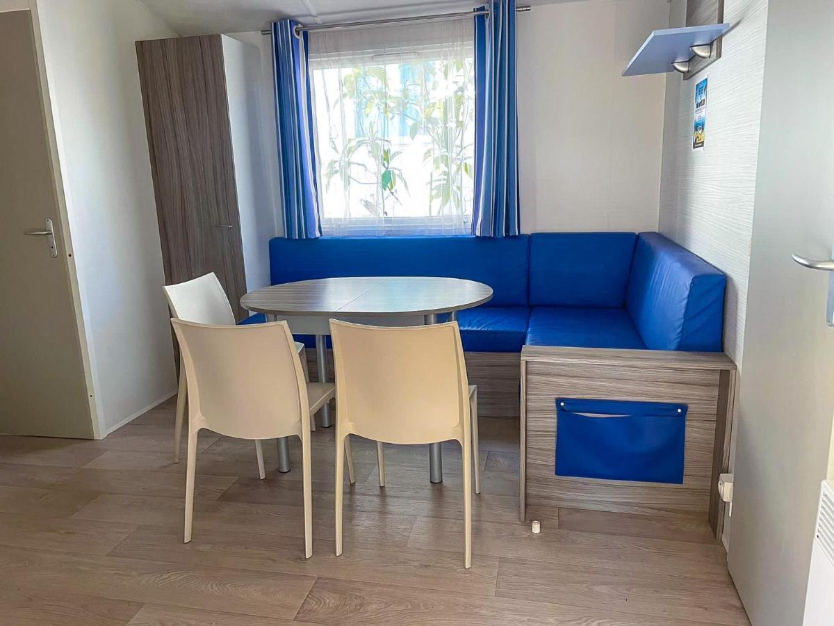 3 Bedroom Chalets Camping Lei Suves - Joycasa Roquebrune-sur Argens Luaran gambar