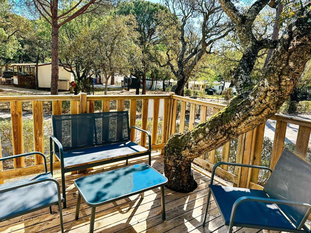 3 Bedroom Chalets Camping Lei Suves - Joycasa Roquebrune-sur Argens Luaran gambar